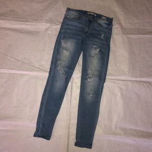Kancan Skinny Distresses Jeans